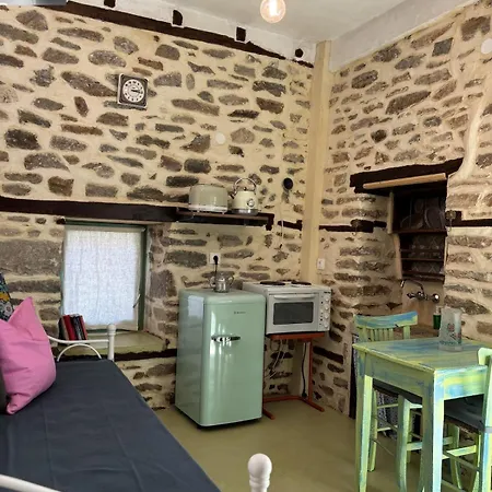 וילה Atelies Stone House Potamia (Thasos)