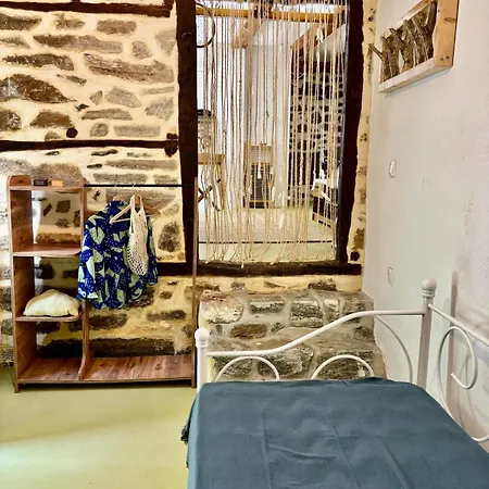 וילה Atelies Stone House