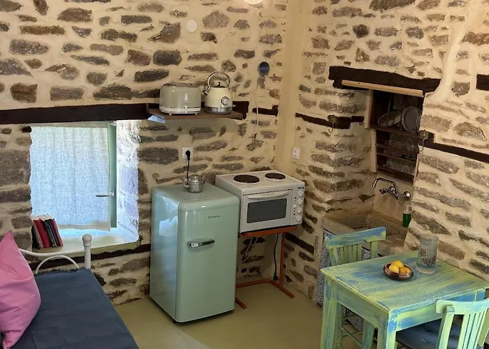 Atelies Stone House